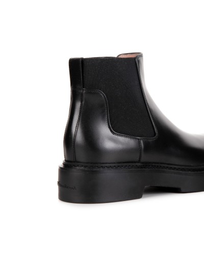 Czarne skórzane botki damskie