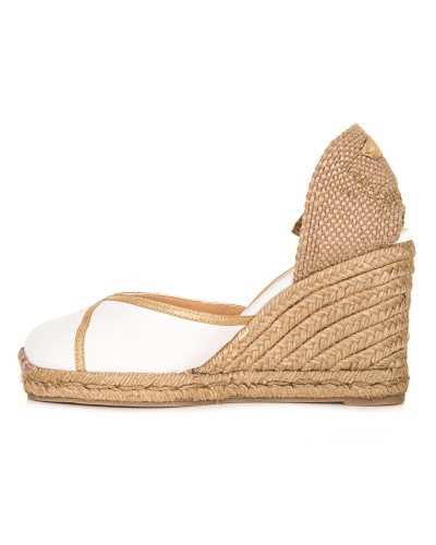 Espadryle na koturnie białe