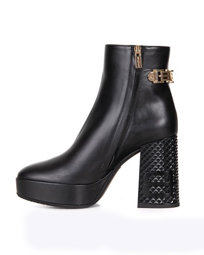 botki-czarne-na-obcasie-baldinini-d3b120moow0000