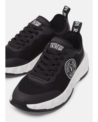 Sneakersy