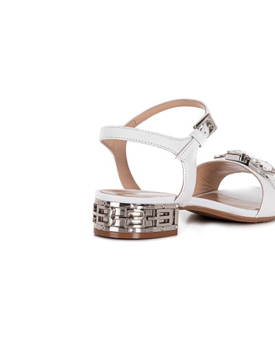 sandaly-biale-baldinini-d3e162p3napi9002