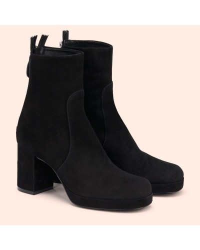 zamszowe-botki-na-obcasie-agl-d268500pcve0000