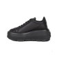 Sneakersy na platformie