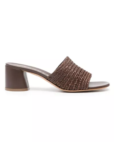 brazowe-klapki-na-obcasie-casadei-1m338x0501cb025