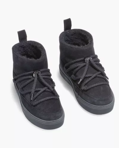 Zamszowe czarne sneakersy