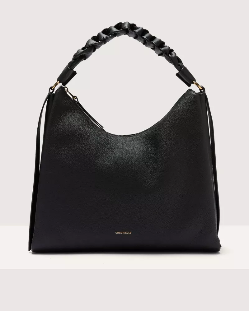 Czarna torebka do ręki